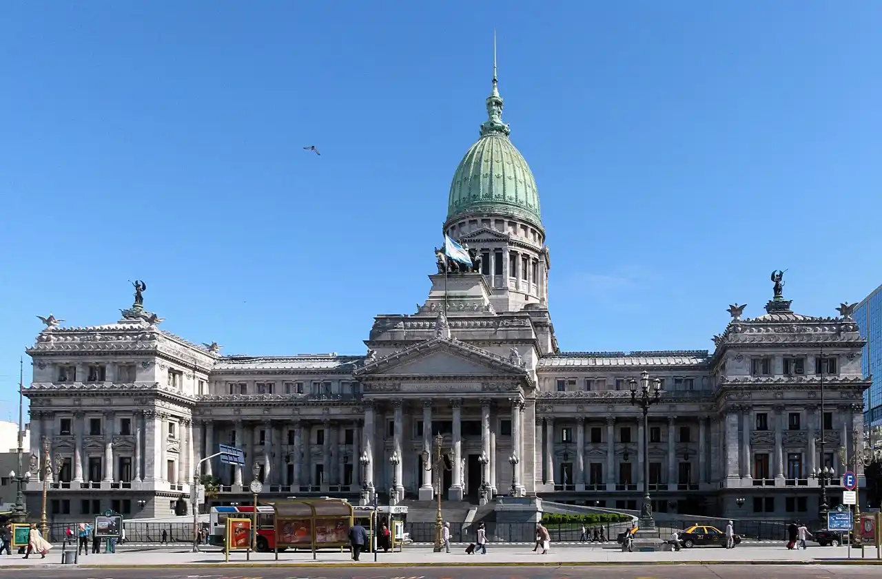 Federalismo simulado, unitarismo real