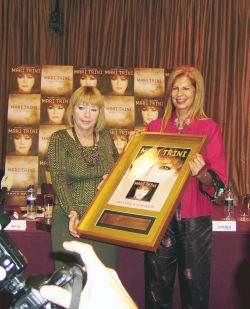 Mari Trini y Carmen Alborch