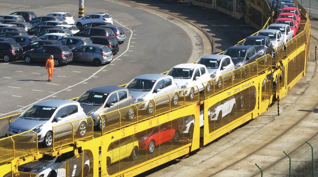 Tren de mercancías de Renault, entre Paris y Valladolid