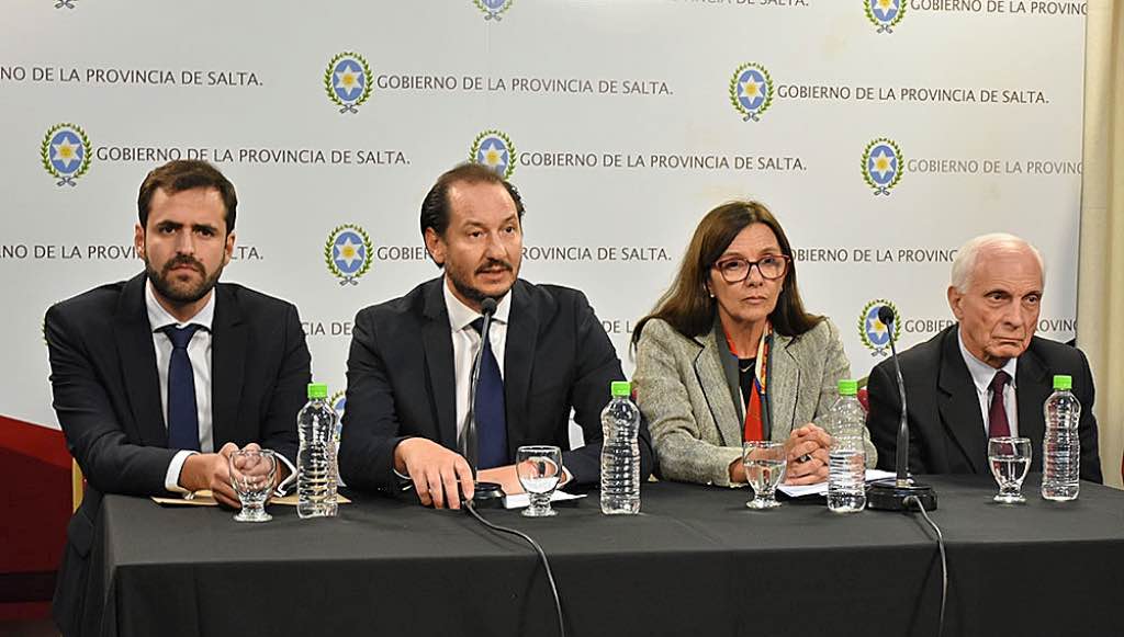 Ministros del gobierno de Urtubey hablan sobre la huelga docente