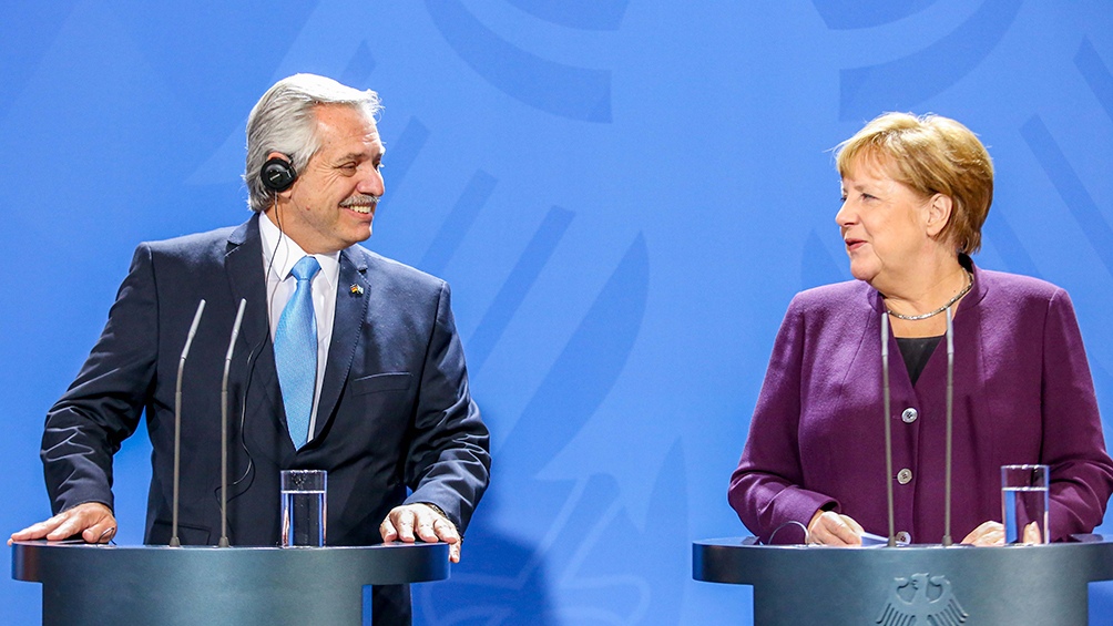 Alberto Fernández y Angela Merkel