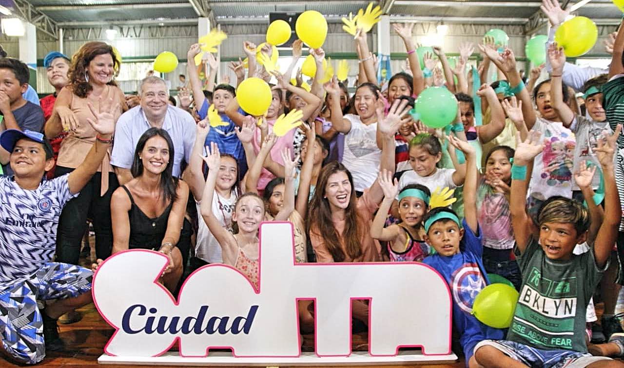 Acto de lanzamiento oficial del Modo Verano