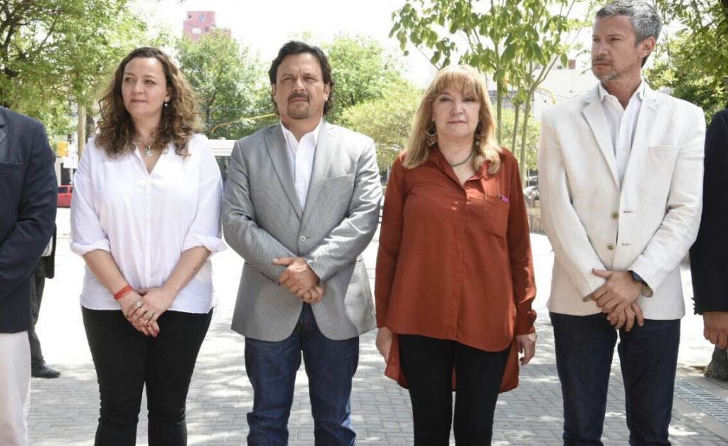 Gustavo Sáenz, durante la inauguración de las obras en la calle Juramento mt_nothumb