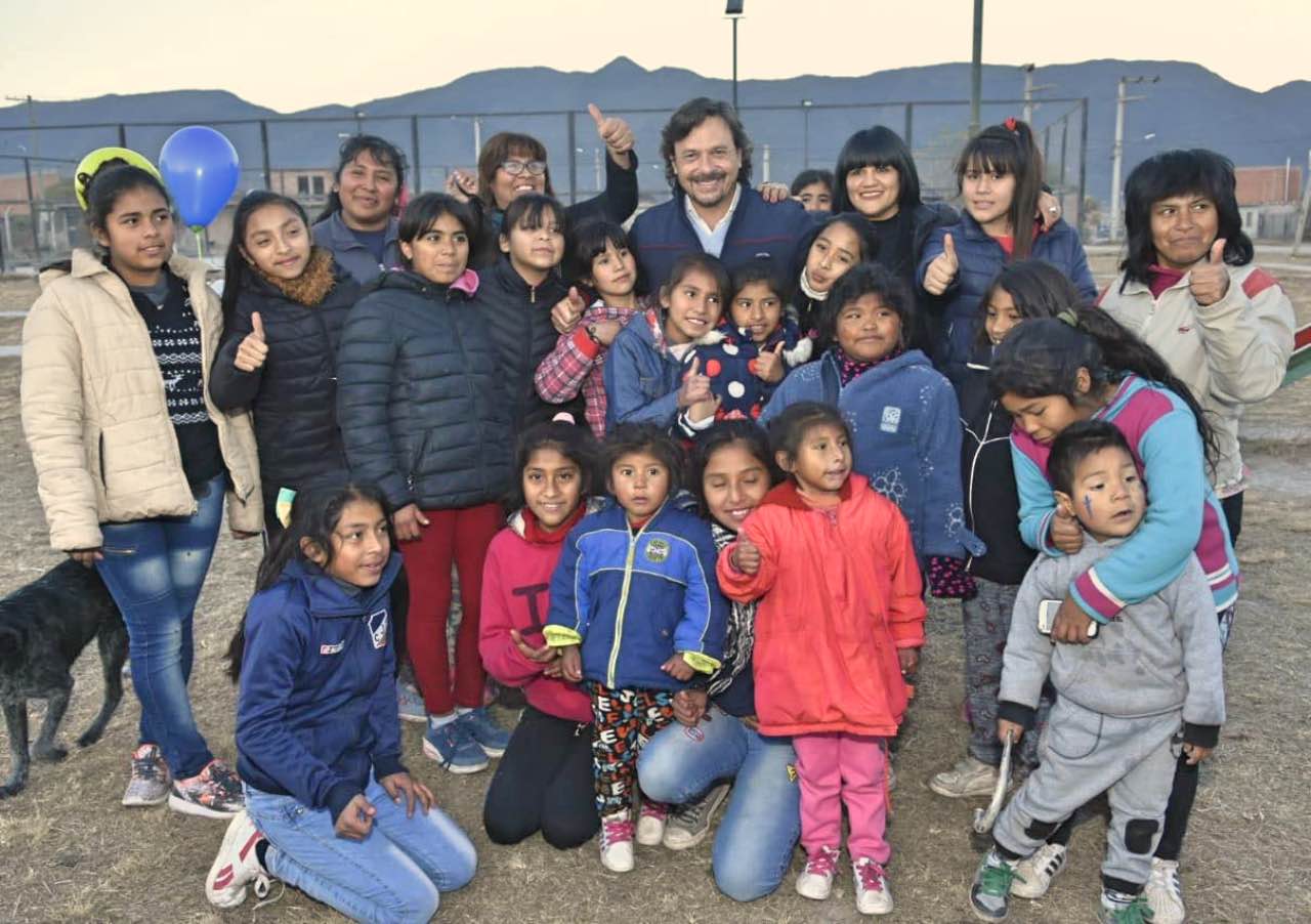 Sáenz en el barrio Primera Junta mt_nothumb