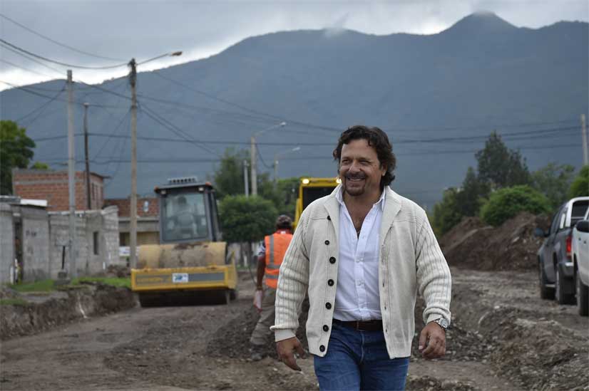 El intendente Sáenz recorre las obras