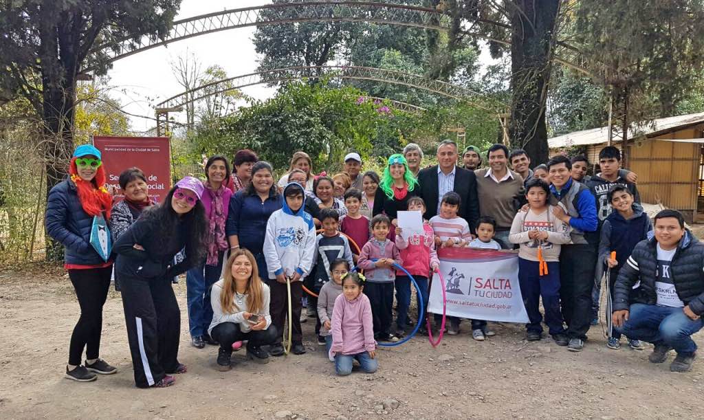 Visitas al vivero municipal de Salta mt_nothumb