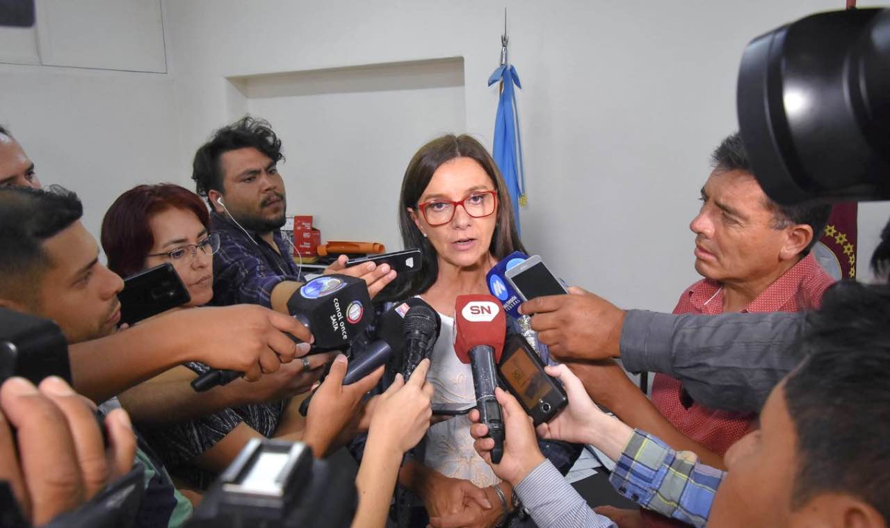 Analía Berruezo durante la rueda de prensa