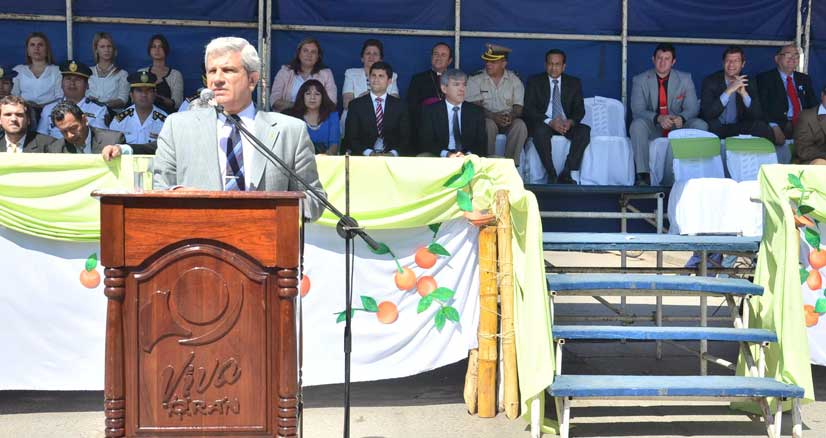 Zottos pronuncia su discurso cítrico en Orán mt_nothumb